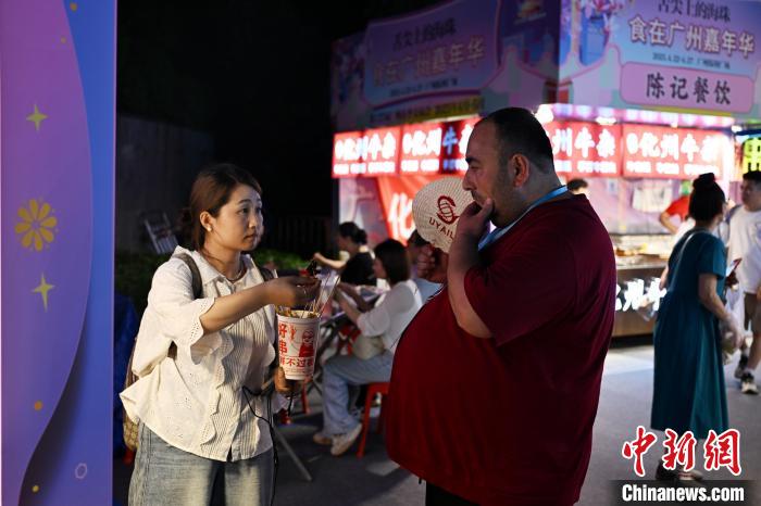 广州：“舌尖上的海珠”开幕迎客