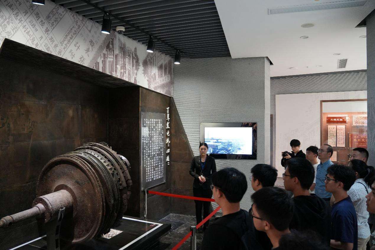 一堂生动的湖北百年电力思政课