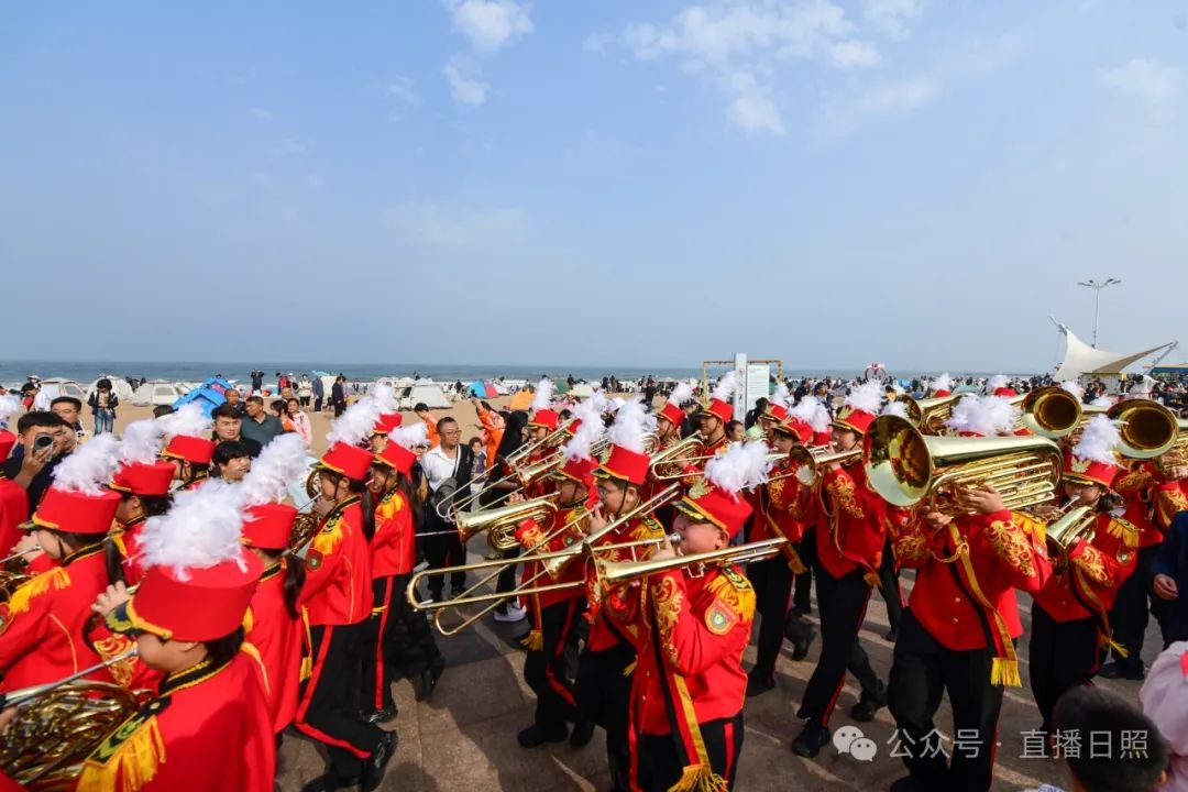 管乐恢弘！今天日照海边这一幕，太震撼了！