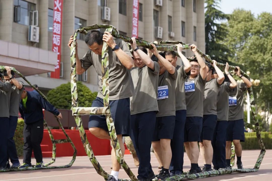蓝天文化丨这场军事体育运动会，每帧都是战斗力！