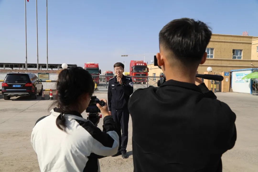 蓝鲸跃动，彩虹护航！鲁兵公安携手绘就援疆新图景！