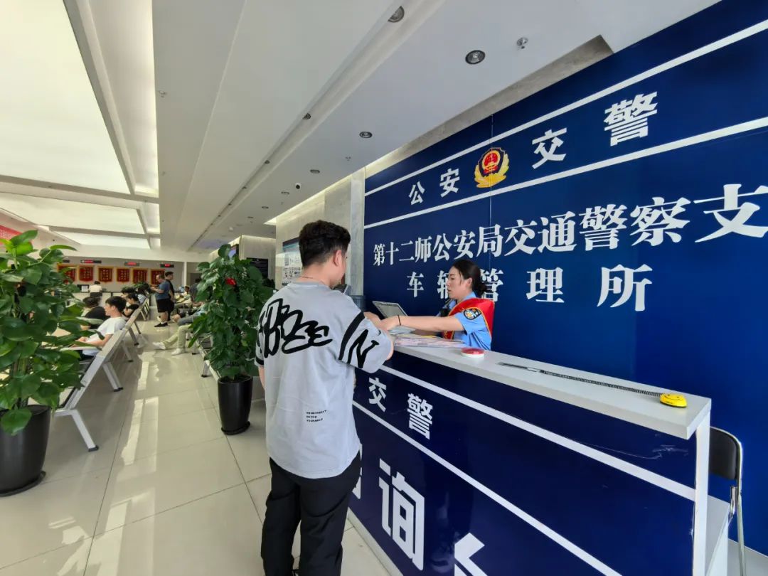 蓝鲸跃动，彩虹护航！鲁兵公安携手绘就援疆新图景！