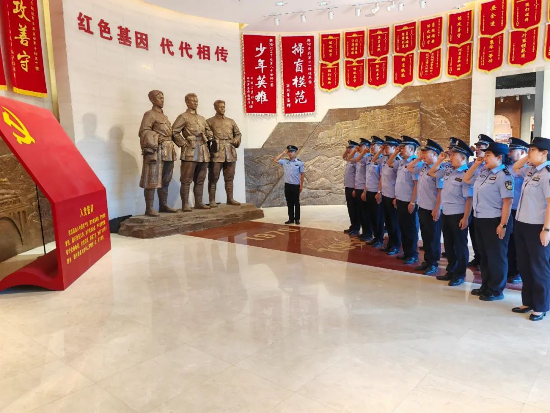 蓝鲸跃动，彩虹护航！鲁兵公安携手绘就援疆新图景！