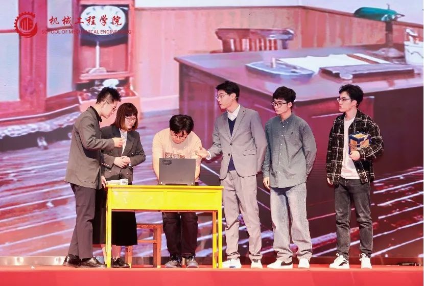 这个“给机械看病医生”的故事，正在传承→