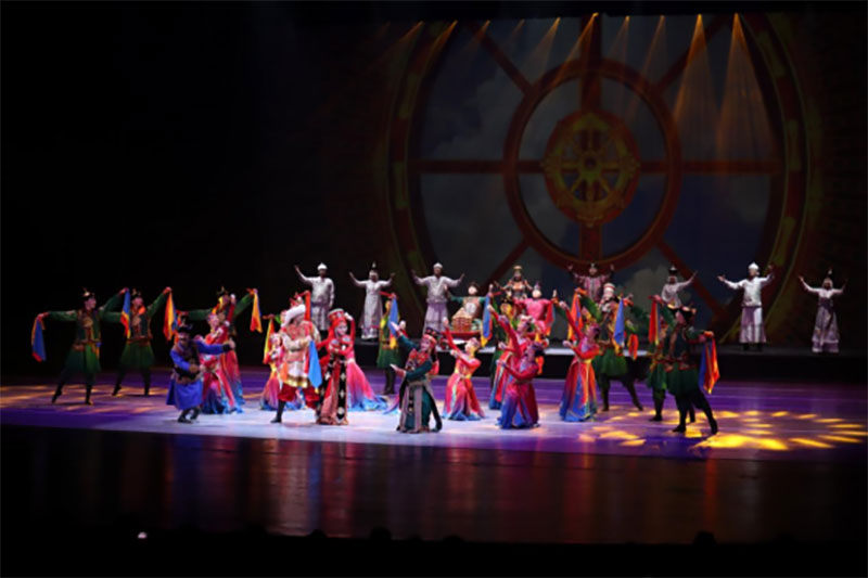 “北疆文化神州行——2025鄂尔多斯乌兰牧骑优秀节目全国巡演”在北京启幕
