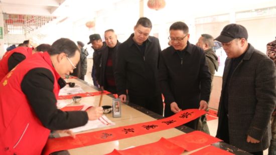 湖南邵东市作家协会主席唐志平的“文化乐旅” - 中国新闻网湖南