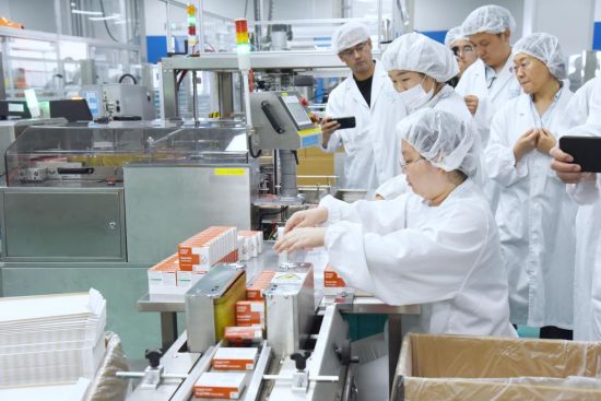 山东药监：以监管“严”守护安全 以服务“暖”激活产业