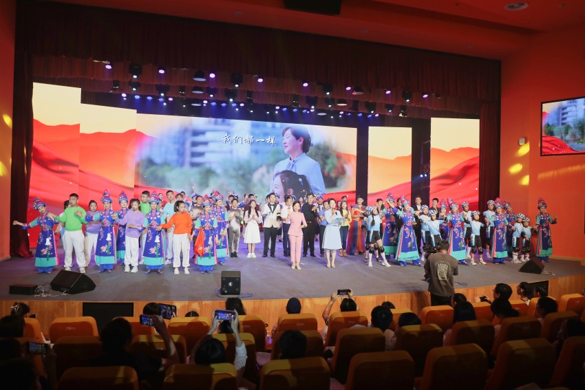 成都市残健融合演出进校园 讲述“成都故事”