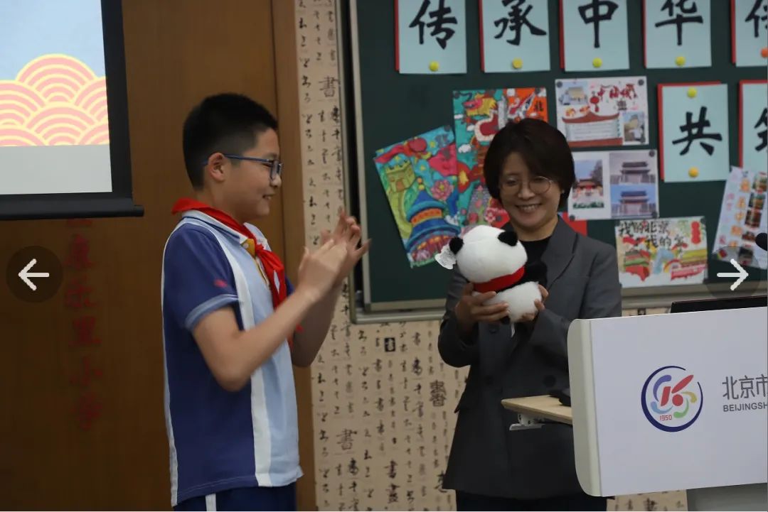 第七期“传承中华传统文化瑰宝，共筑名城保护智慧新篇——专家进校园”主题活动顺利开展