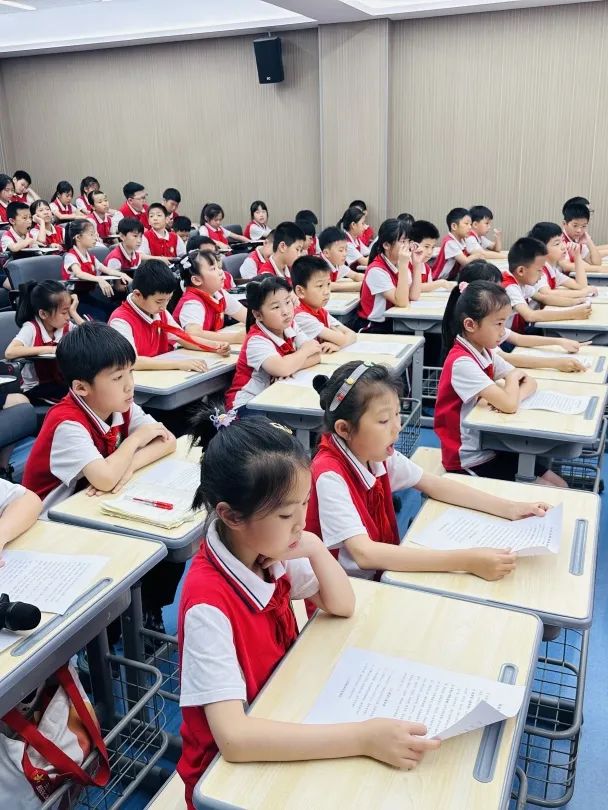 【文化传承】浦台一家亲 乡音润童心 ——漳浦县实验小学开展闽南语进校园主题活动