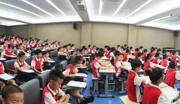 【文化传承】浦台一家亲 乡音润童心 ——漳浦县实验小学开展闽南语进校园主题活动