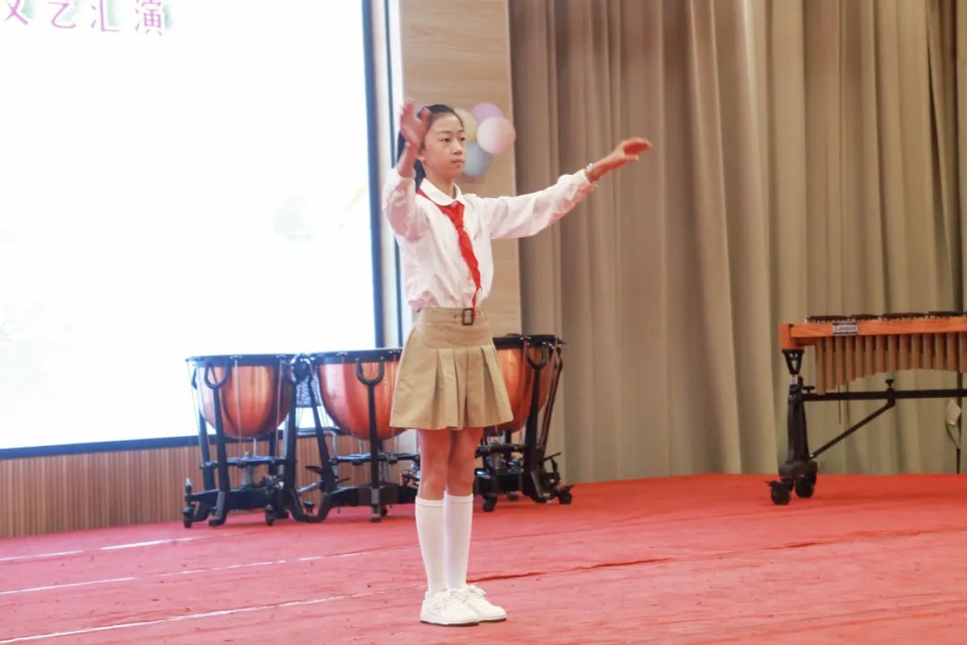 “六一”绘梦映党辉 少年逐梦强国归——闽侯县实验小学2024——2025学年庆“六一”表彰大会暨文艺汇演