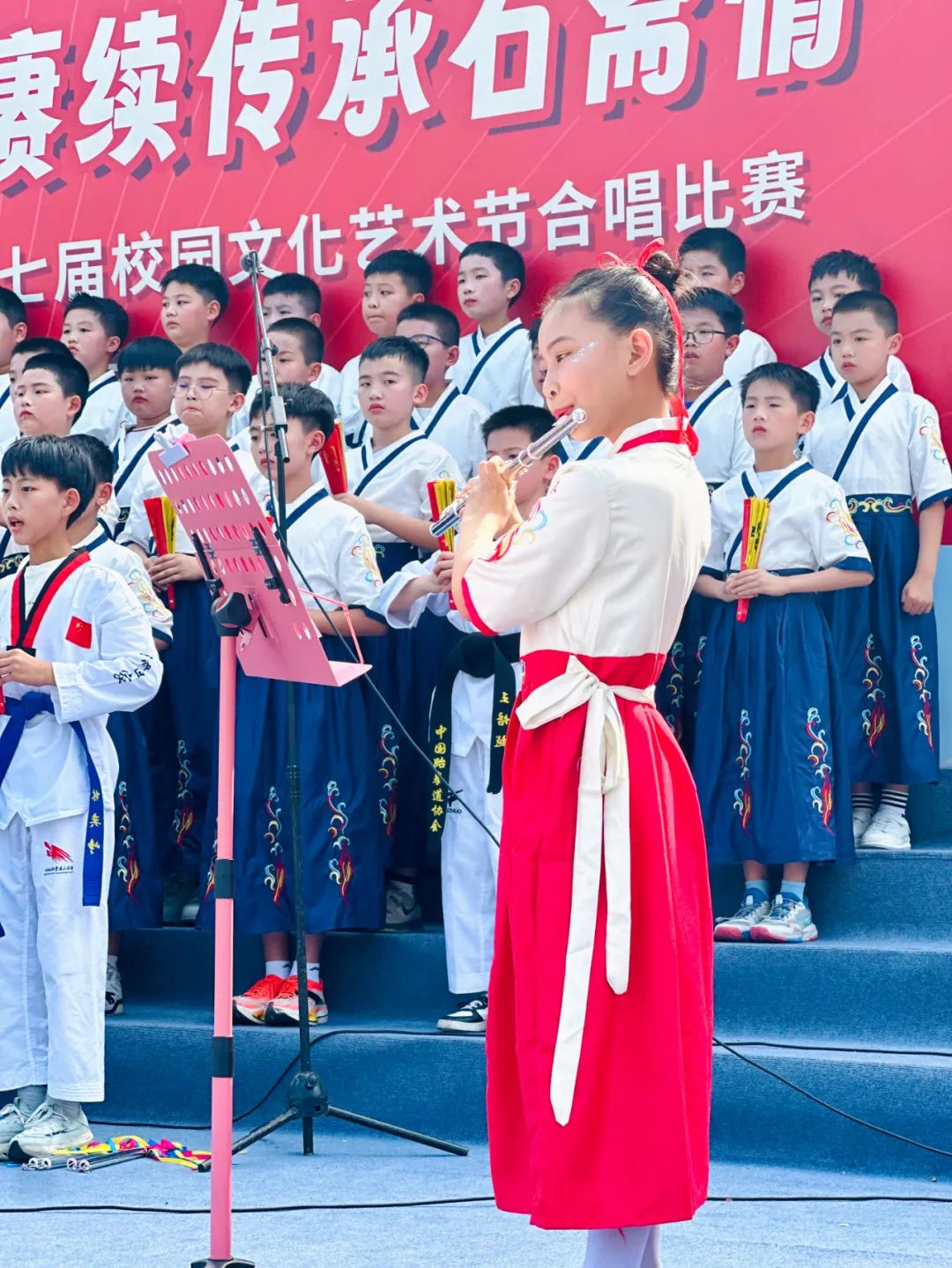 “童心唱响中国梦 赓续传承石斋情”漳浦县石斋小学2025年第七届“石斋杯”校园文化艺术节合唱比赛暨优秀社团节目展演
