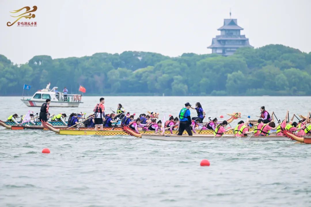 金鸡湖龙舟赛“划进”央视直播间！