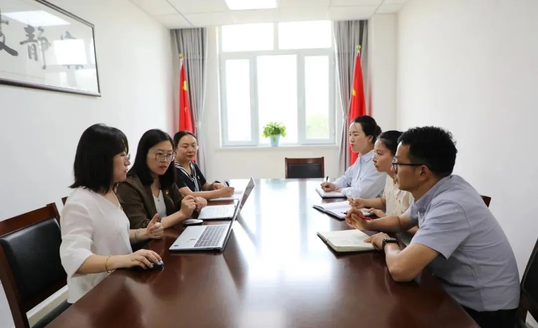 山东省党校系统援建十二师党委党校十周年啦！
