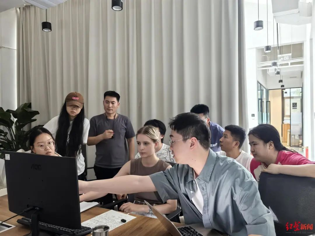 一杯咖啡时间搞定资源！成都“政策包”让数字文创初创企业拎包入住