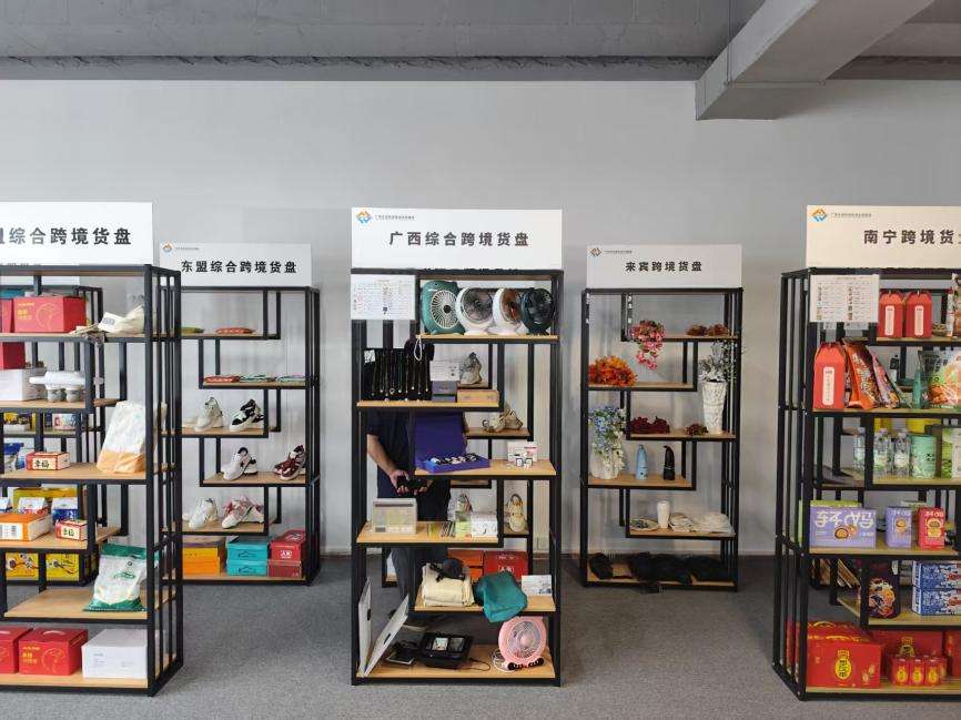 广西南宁五象新区成为产业聚集“强磁场”