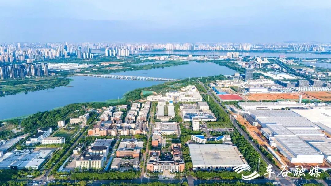 200余家企业聚集 武汉经开区人工智能产业生态现雏形