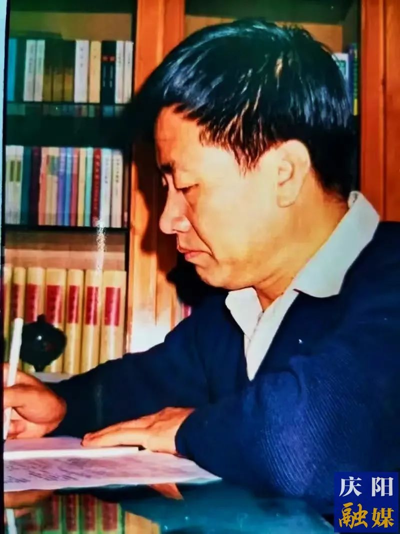 走南闯北庆阳人丨黄土儿女赤子心——记广东省文联原副主席、深圳市文联原主席张俊彪