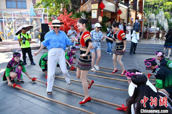 “Sanya Travel”持续走热：“这座城市的魅力又增加了”