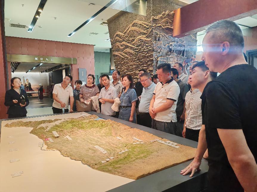 感悟精神淬党性 学习取经强能力——第一师阿拉尔市党委党校正科级干部任职培训班开展分段式教学纪实