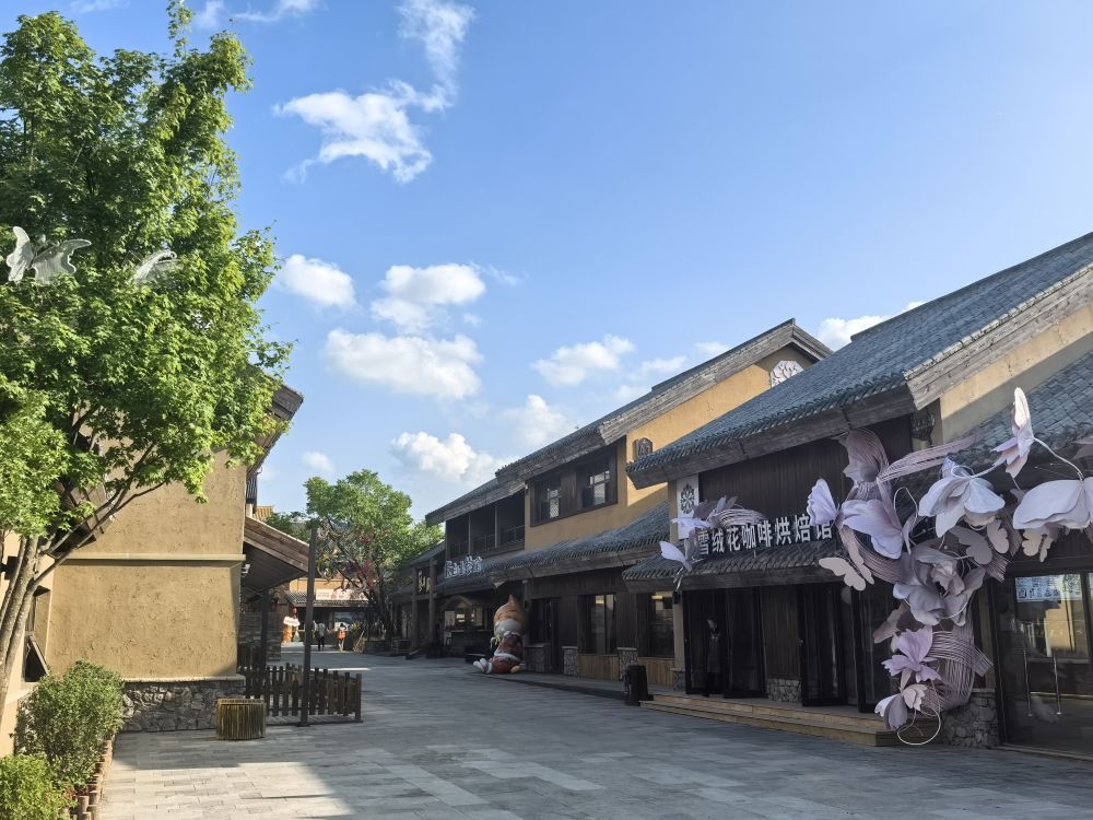 “快旅慢游”成为长白山文旅新风尚