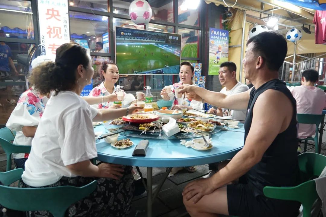 跟着“苏超”游连云港 | 边玩，边看球