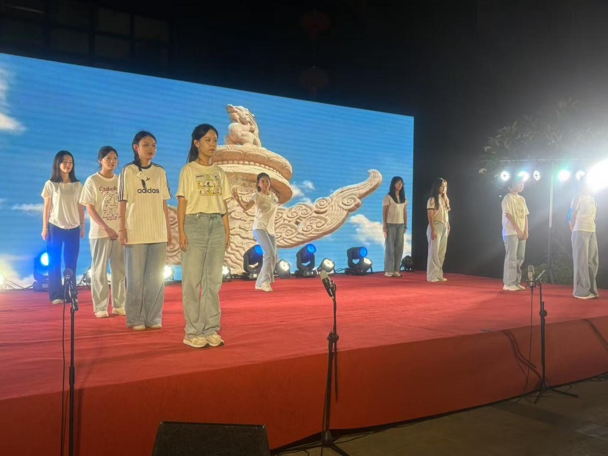 “家门口的幸福 唱响基层新篇章” ——第三届“聆听‘凤’音 心潮音乐会”华彩收官