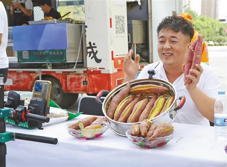 特色产业上“云端”——富平“四链驱动”打造县域电商发展新路径