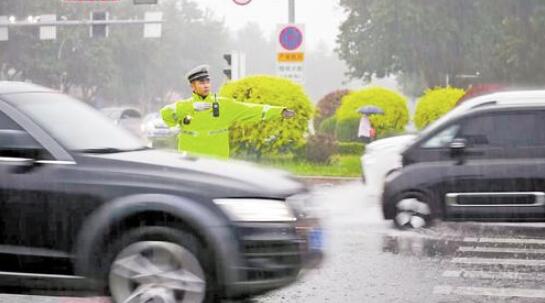 河北省多地多举措全力防范应对强降雨