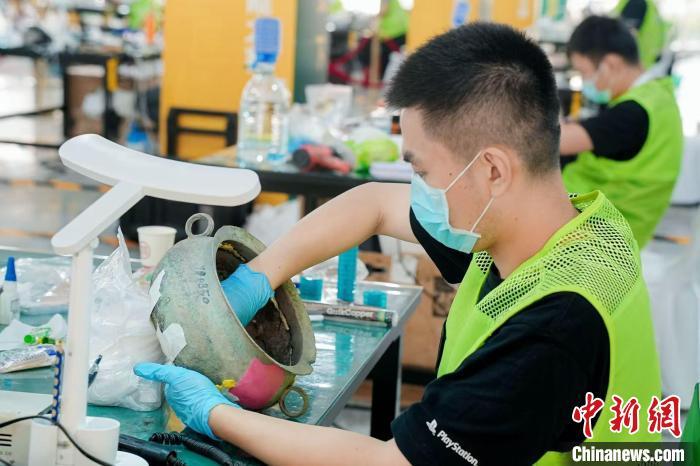 老中青三代文物技能人才同台竞技：续写文明 传承技艺