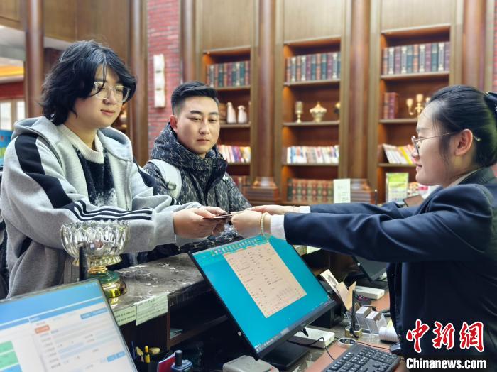 呼和浩特与青年的暖心约定：免费栖所，助你启程