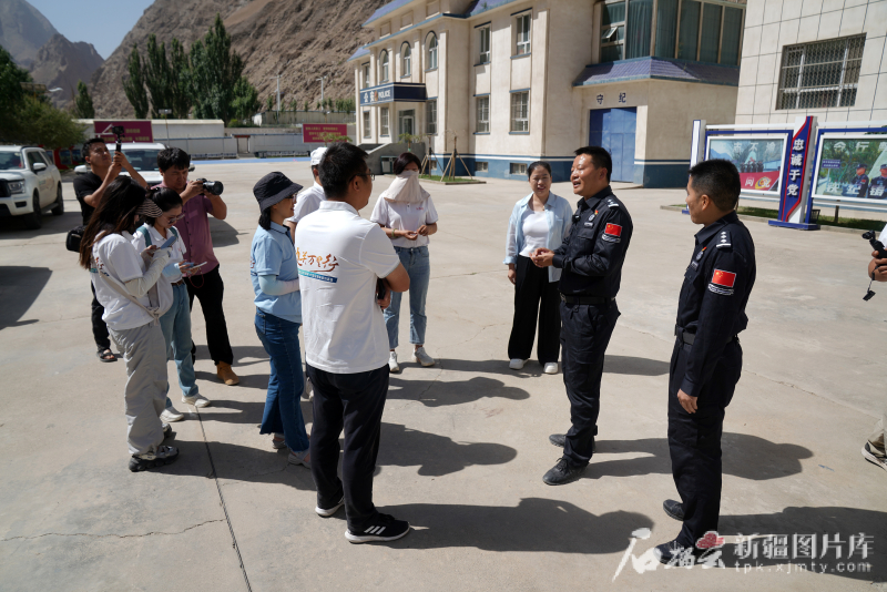 边关万里行·征途丨新疆故事是这样“出炉”的……