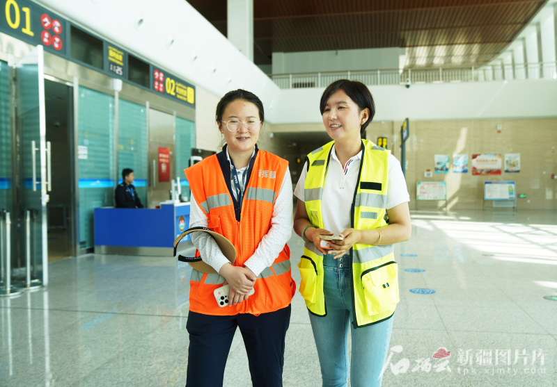 边关万里行·征途丨新疆故事是这样“出炉”的……