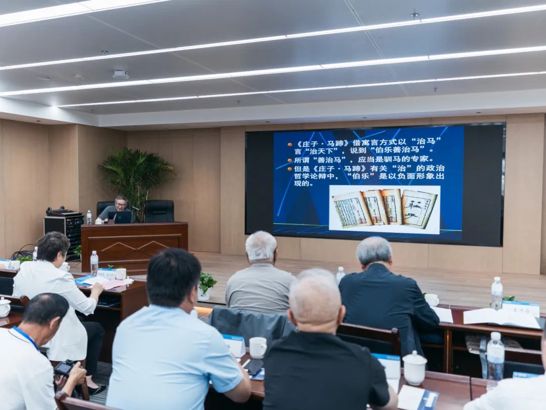 共探夏塔秘境 赋能文化传承——昭苏县举办“丝路文脉 天马与古道”学术研讨会