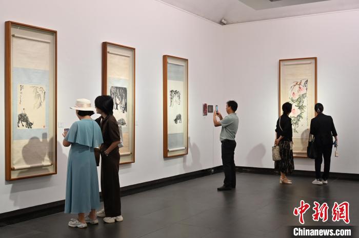 “广东省美术馆馆际典藏精品展（第一回）”在广州开幕