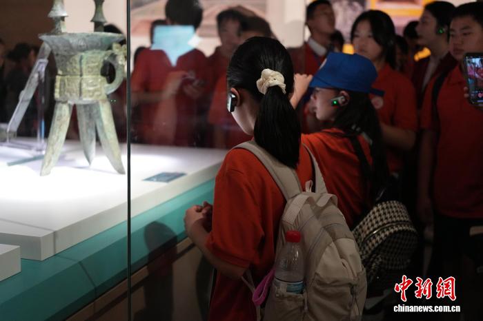 海外华裔青少年走进河南安阳殷墟博物馆感受商文明
