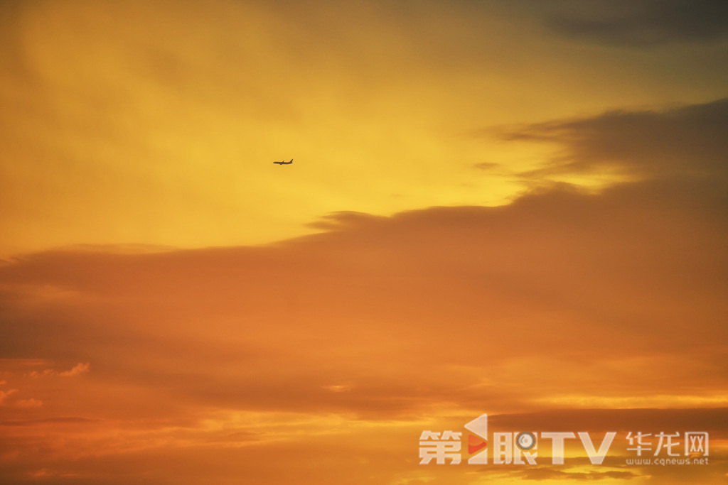 组图 | 夏雨初歇遇霞光 来一场与落日晚霞的浪漫邂逅吧