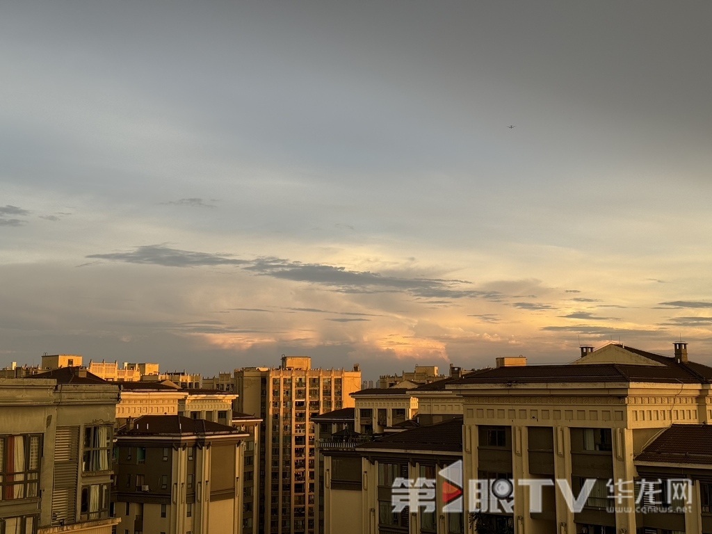 组图 | 夏雨初歇遇霞光 来一场与落日晚霞的浪漫邂逅吧