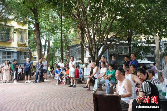 湖南怀化无物业老小区“自管钥匙”蝶变幸福家园