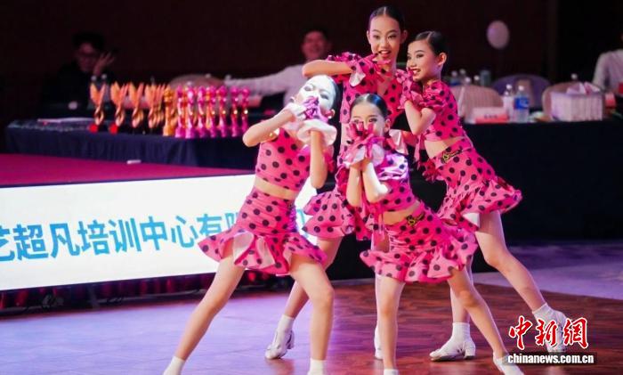 2025年广东省青少年体育舞蹈大赛（东莞站）举行
