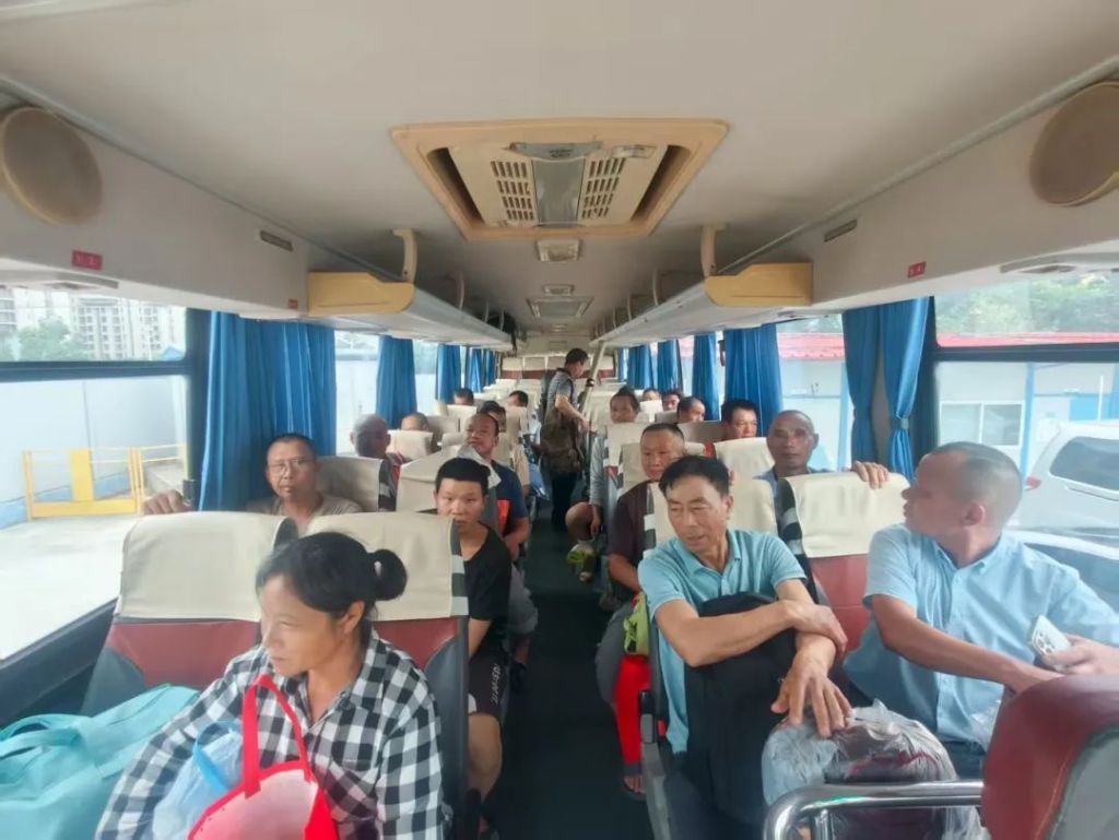 人员转移安置、内河水位预降，上海浦东奉贤等区全力筑牢防台防汛安全线