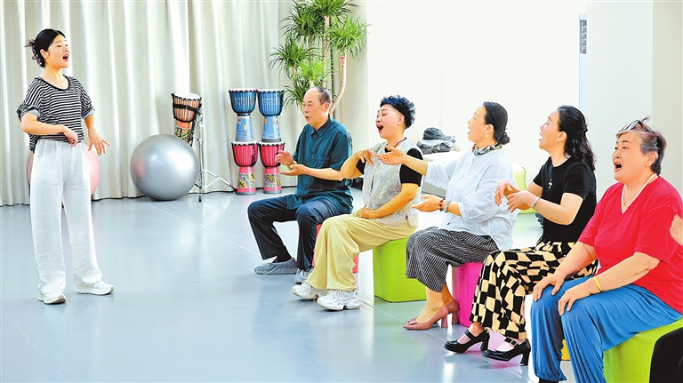 老年俱乐部 主打的就是“众乐乐”