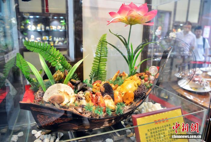 福州：“石头菜”诱人