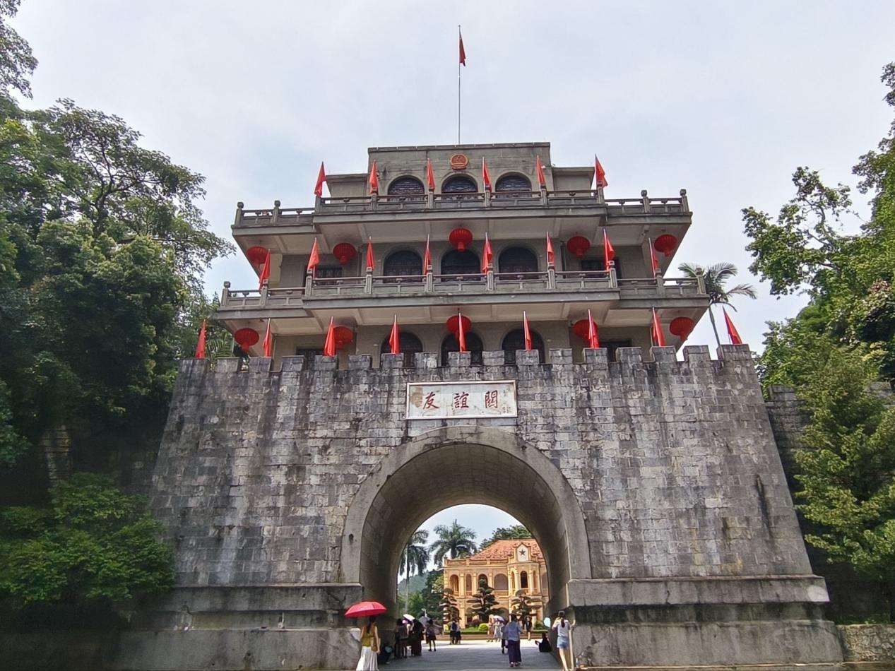 广西崇左：公路织网构建边境旅游新格局
