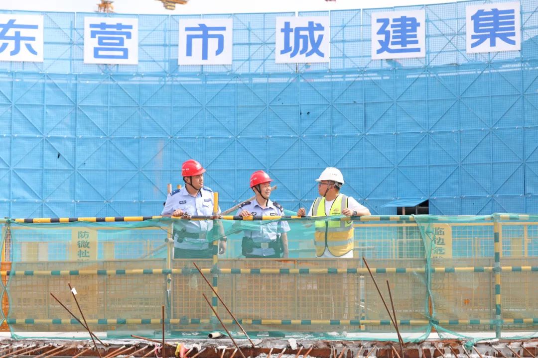 《法治日报》头版报道： 东营公安项目警长护航企业发展