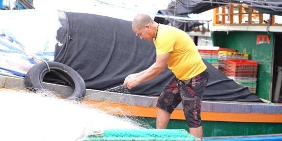 海南临高举行2025年“向海而兴 鱼跃临高”开渔启动仪式