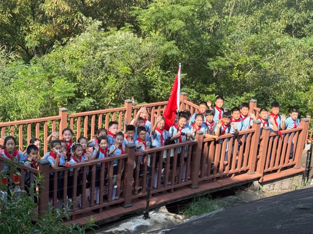 “童”读山海 连云港开展青少年“读城”专场活动