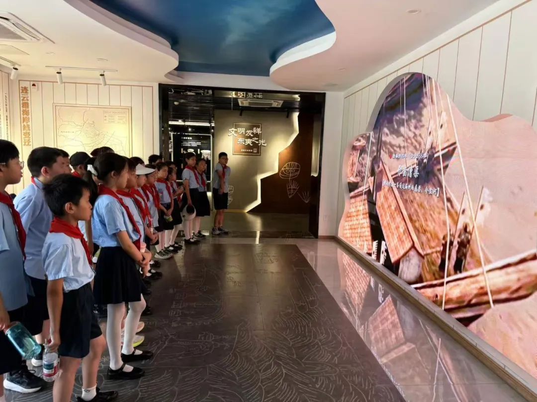 “童”读山海 连云港开展青少年“读城”专场活动