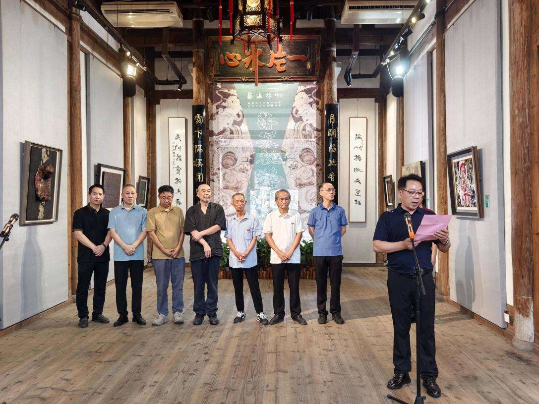 福建省工艺美术大师“漆髹敦煌”系列作品展出